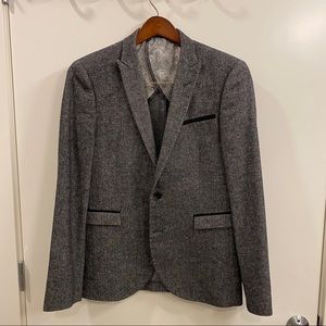 Alta Moda Gray Herringbone Slim Fit Sport Coat